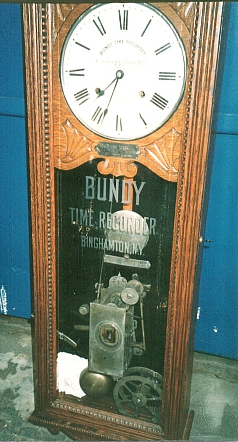 Bundy Manufacturing Co. Key Recorder with Glass Door